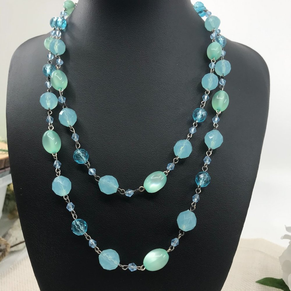 Beautiful Robert Rose Blue Beaded Gemstone Necklace